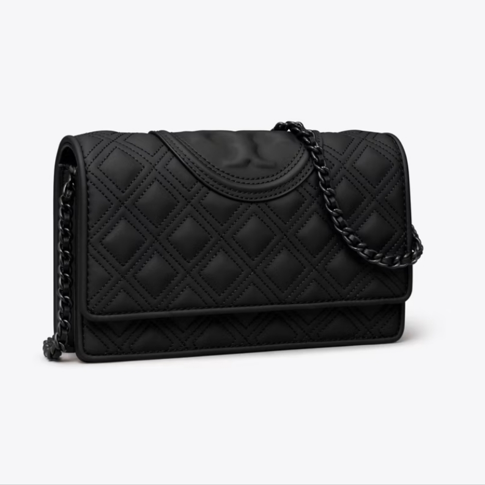 Tory Burch FLEMING MATTE CHAIN WALLET